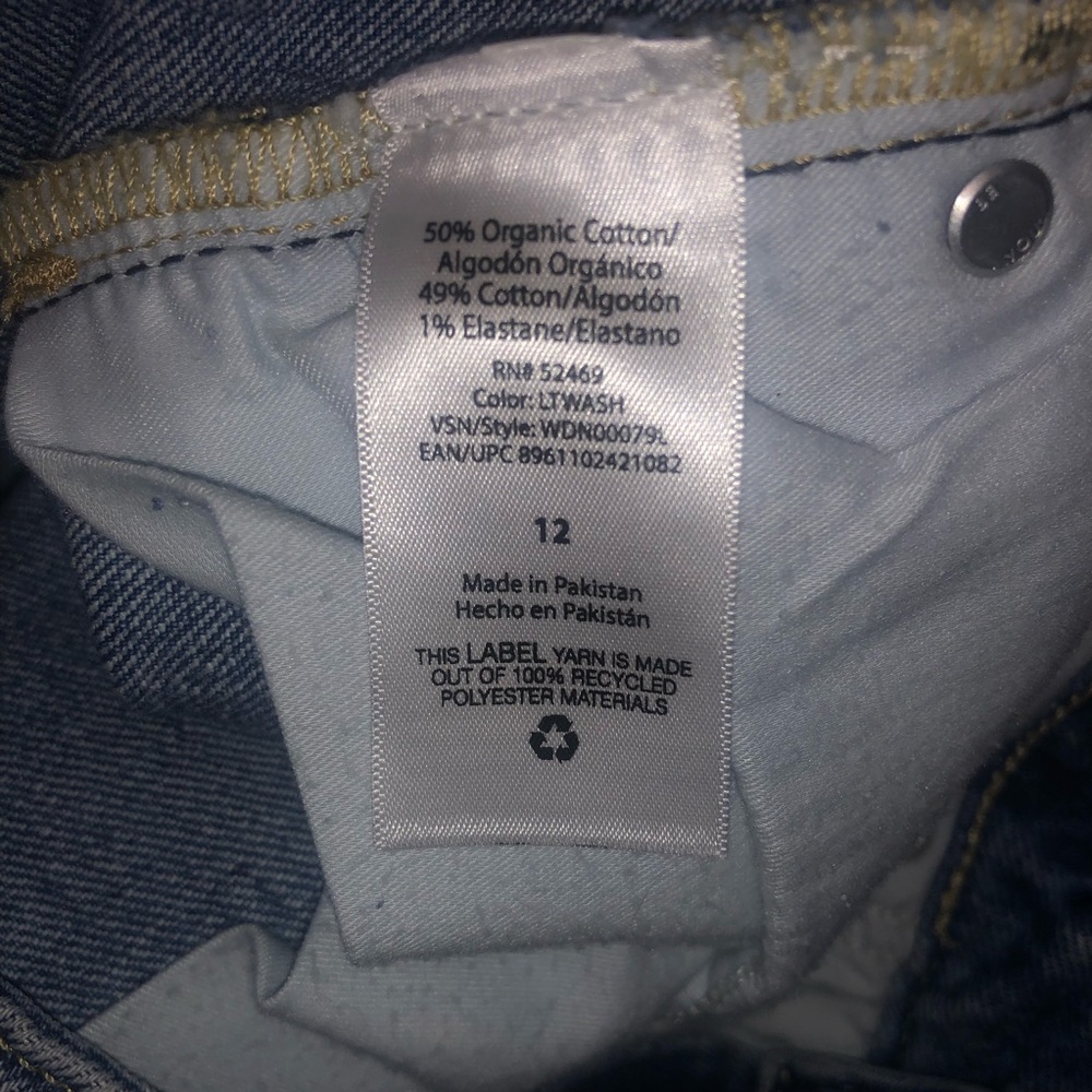 Light Blue Free Assembly 90’s style women’s Jeans - Picture 9 of 9